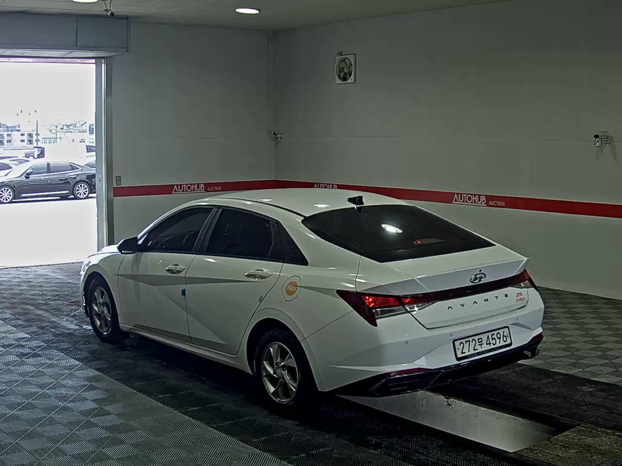 2021 - hyundai avante