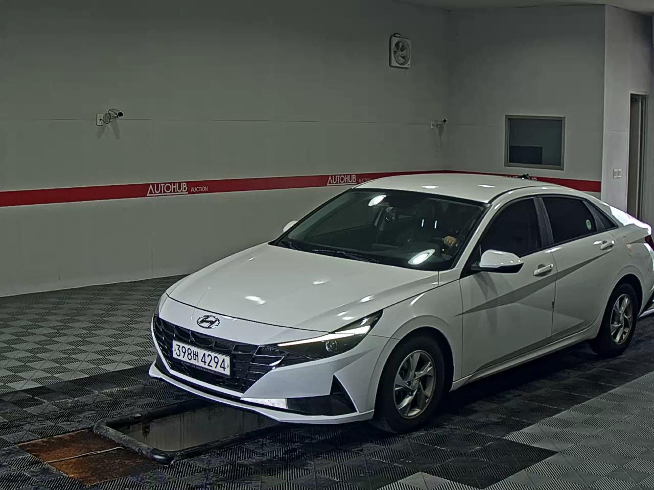 2021 - hyundai avante