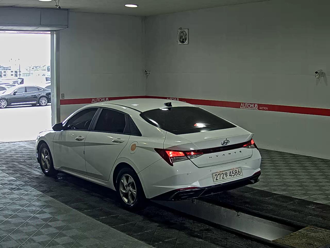 2021 - hyundai avante