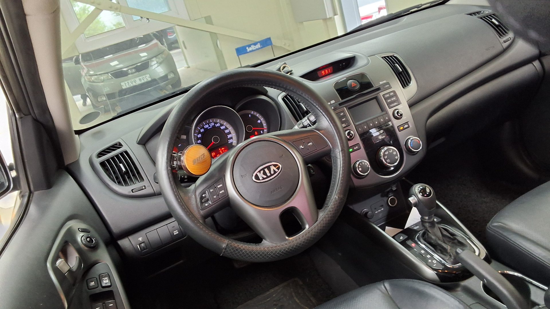 2011 - kia forte