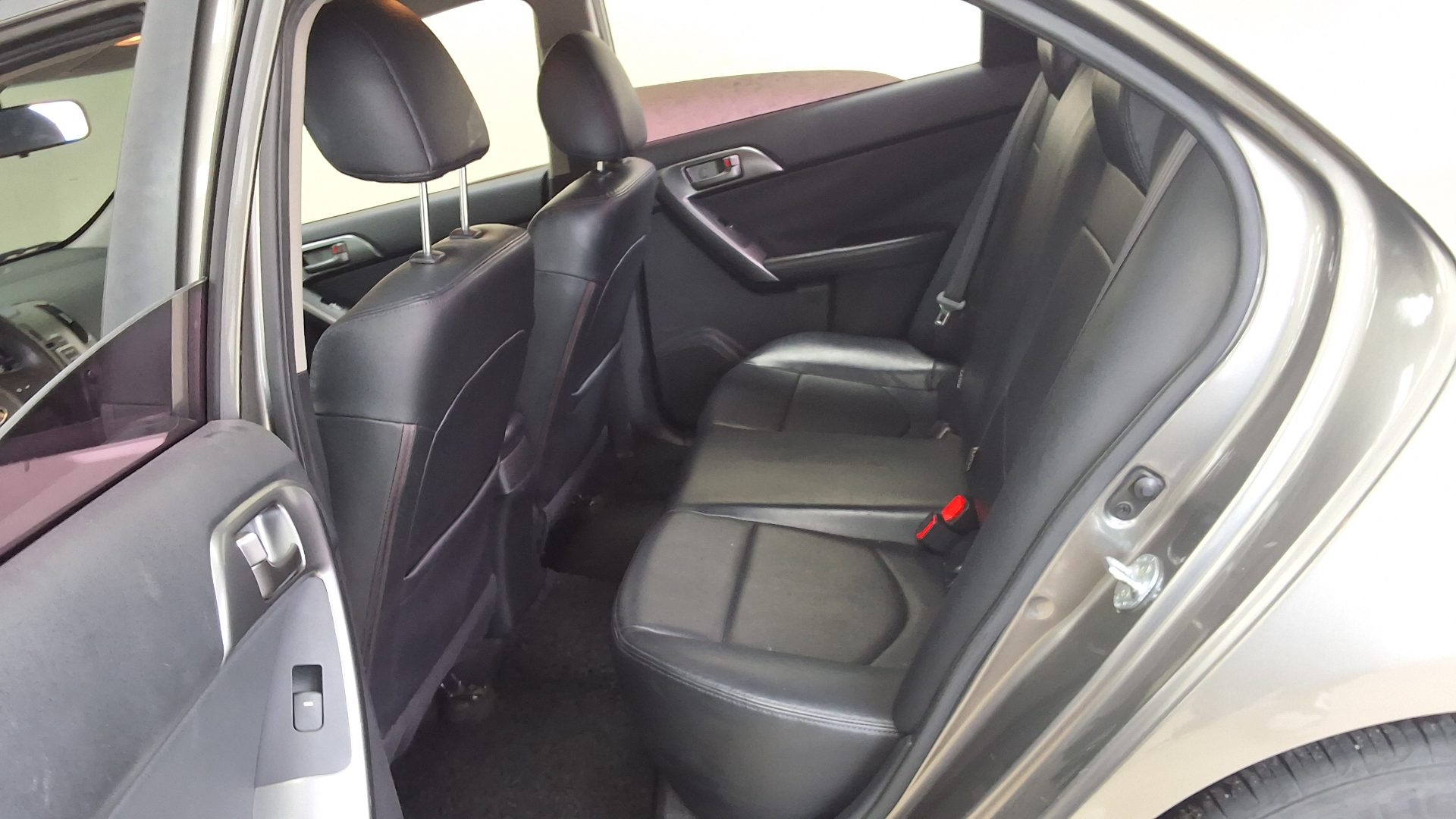 2011 - kia forte