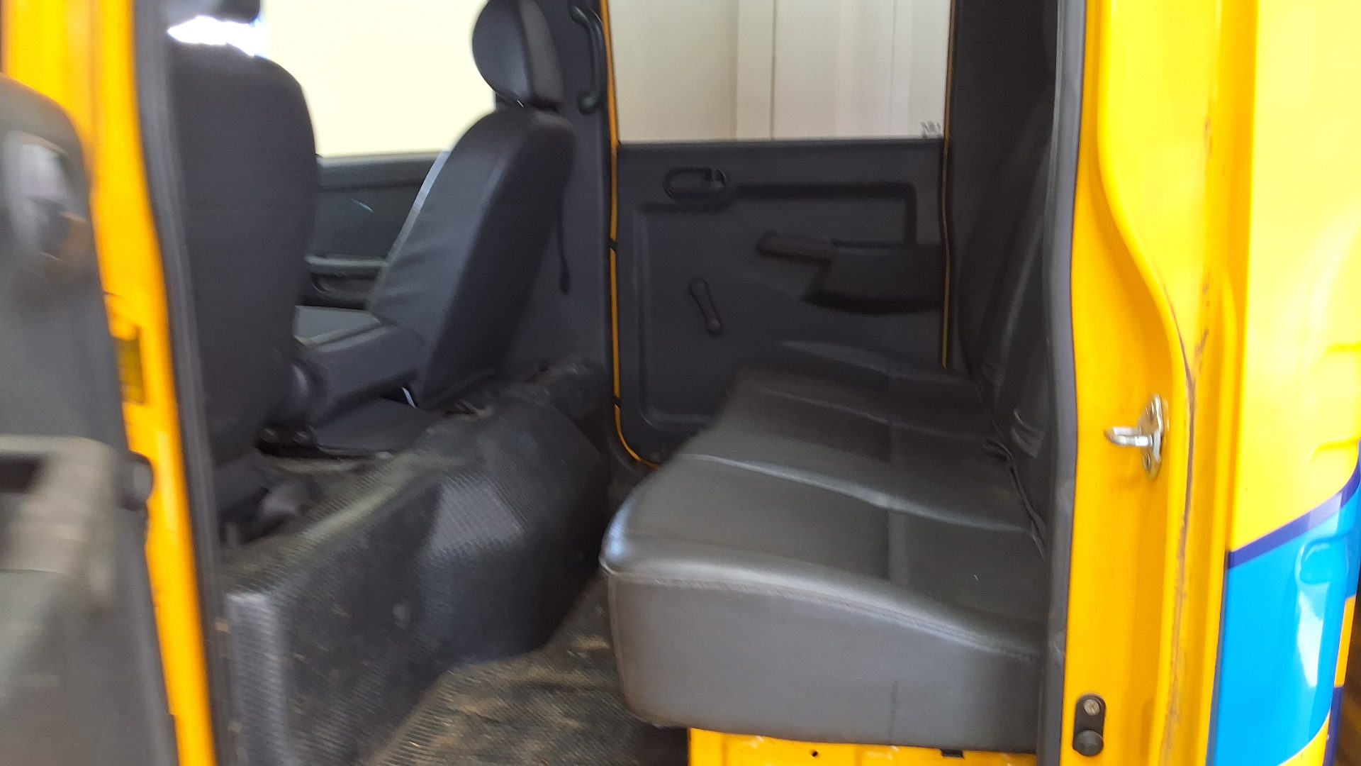 2016 - kia bongo