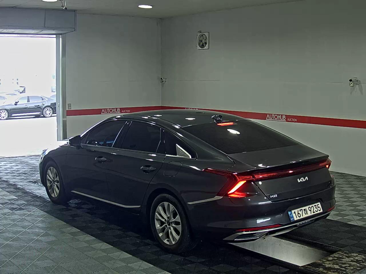2022 - kia k8