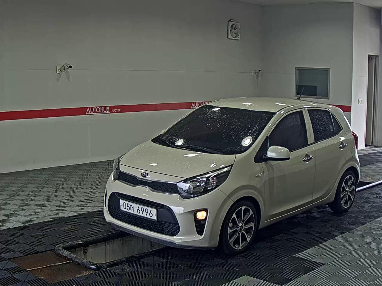 2020 - kia morning
