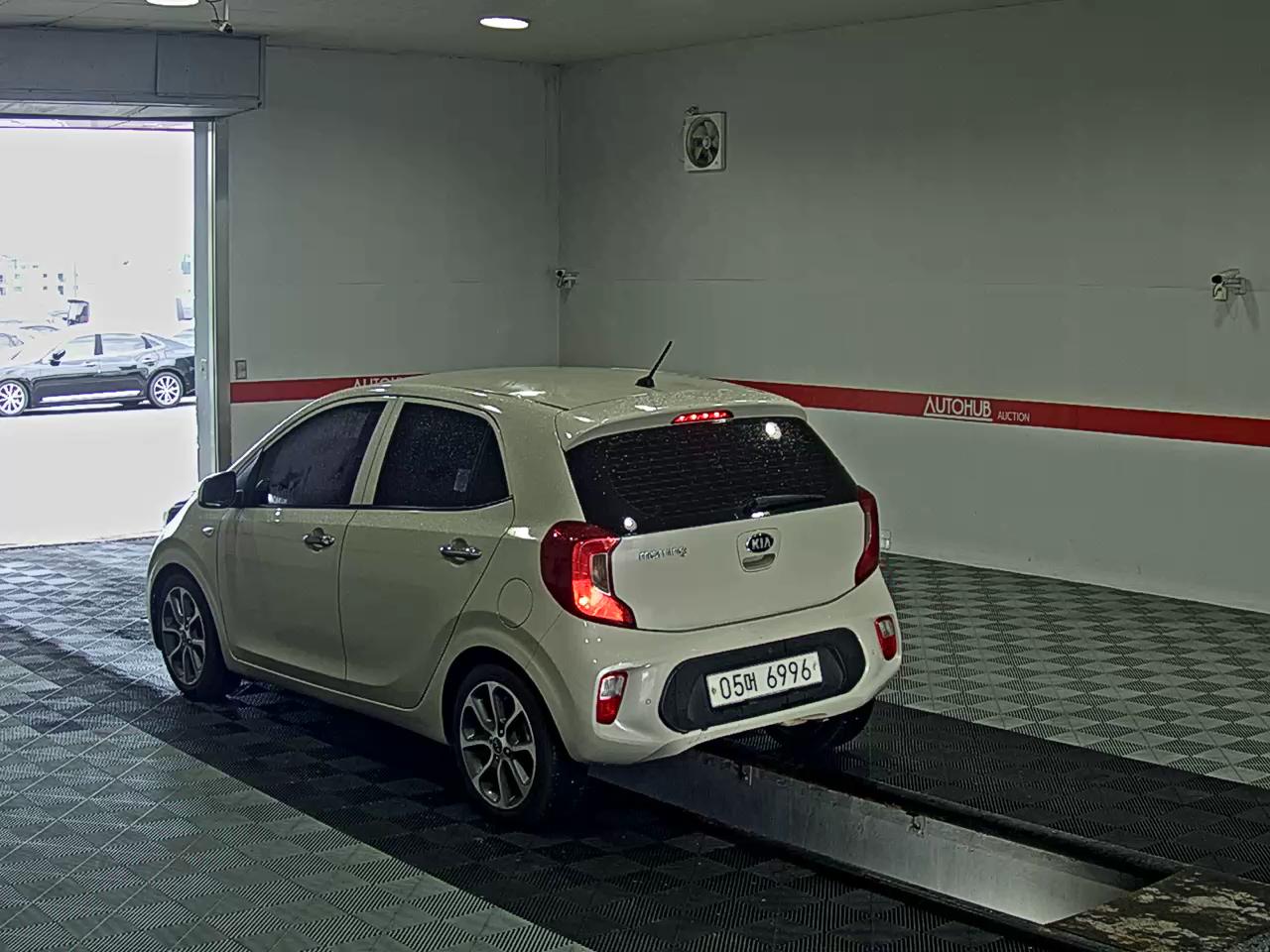 2020 - kia morning