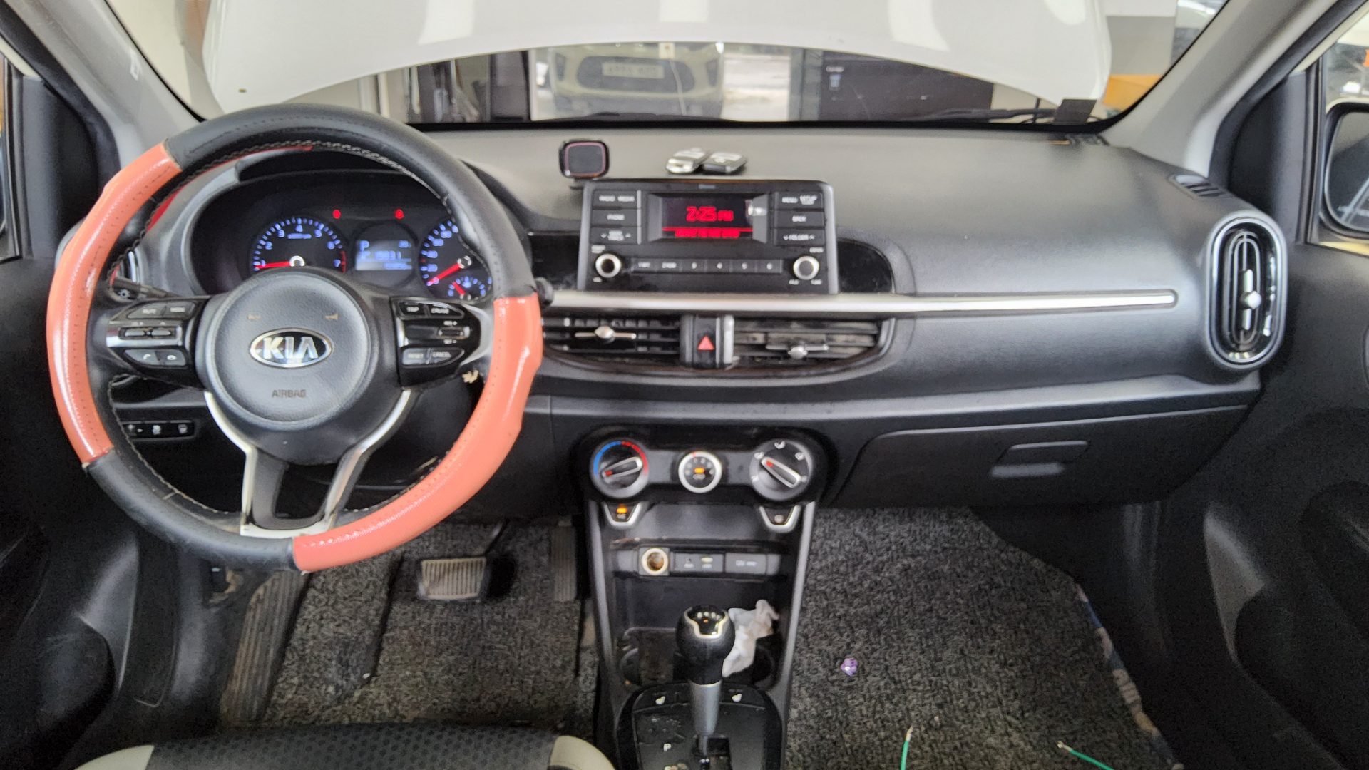 2020 - kia morning