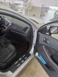 كيا K5 Lpi Rental Car Deluxe 2013 lpi