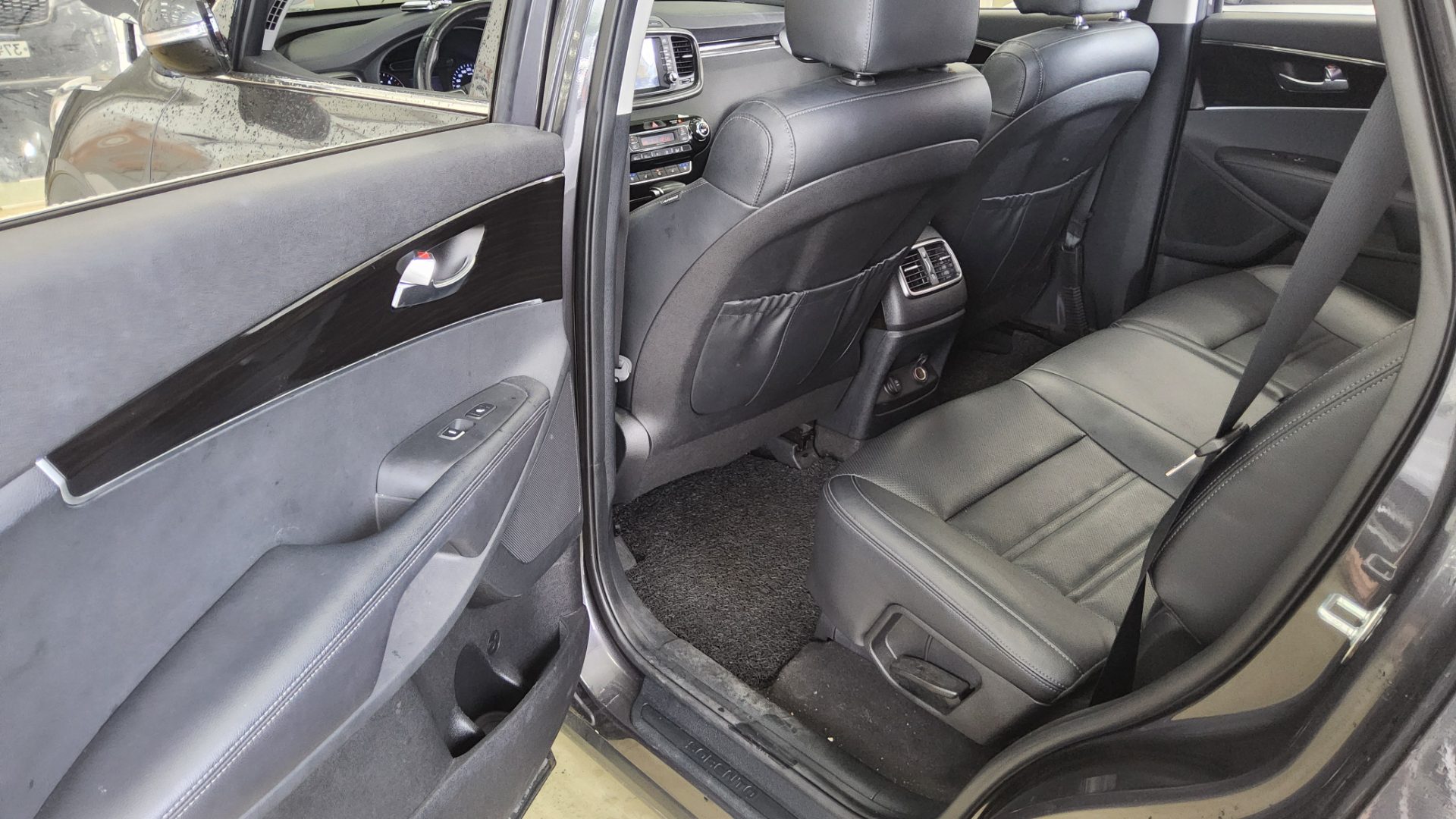 2018 - kia sorento