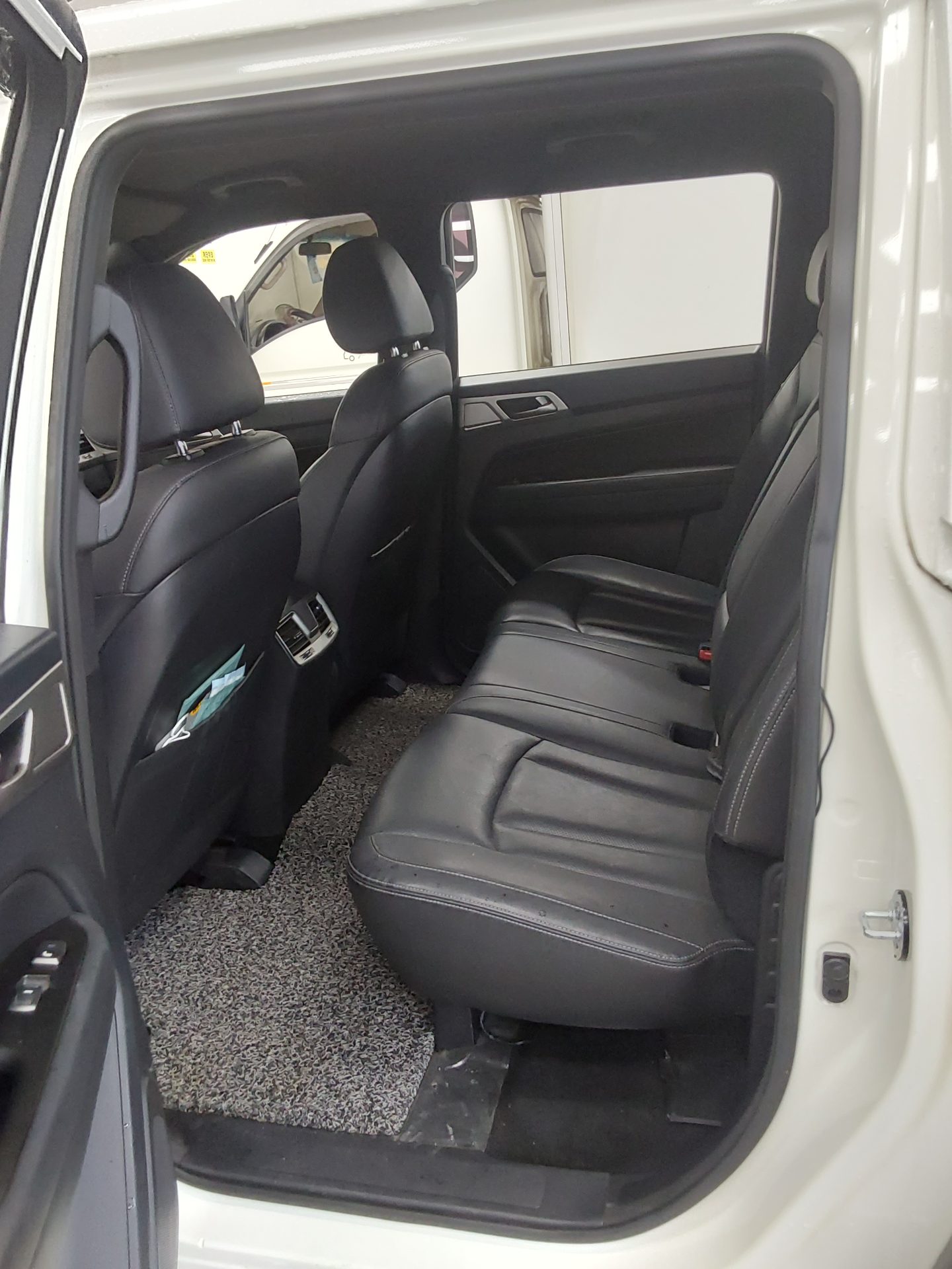 2019 - ssangyong rexton