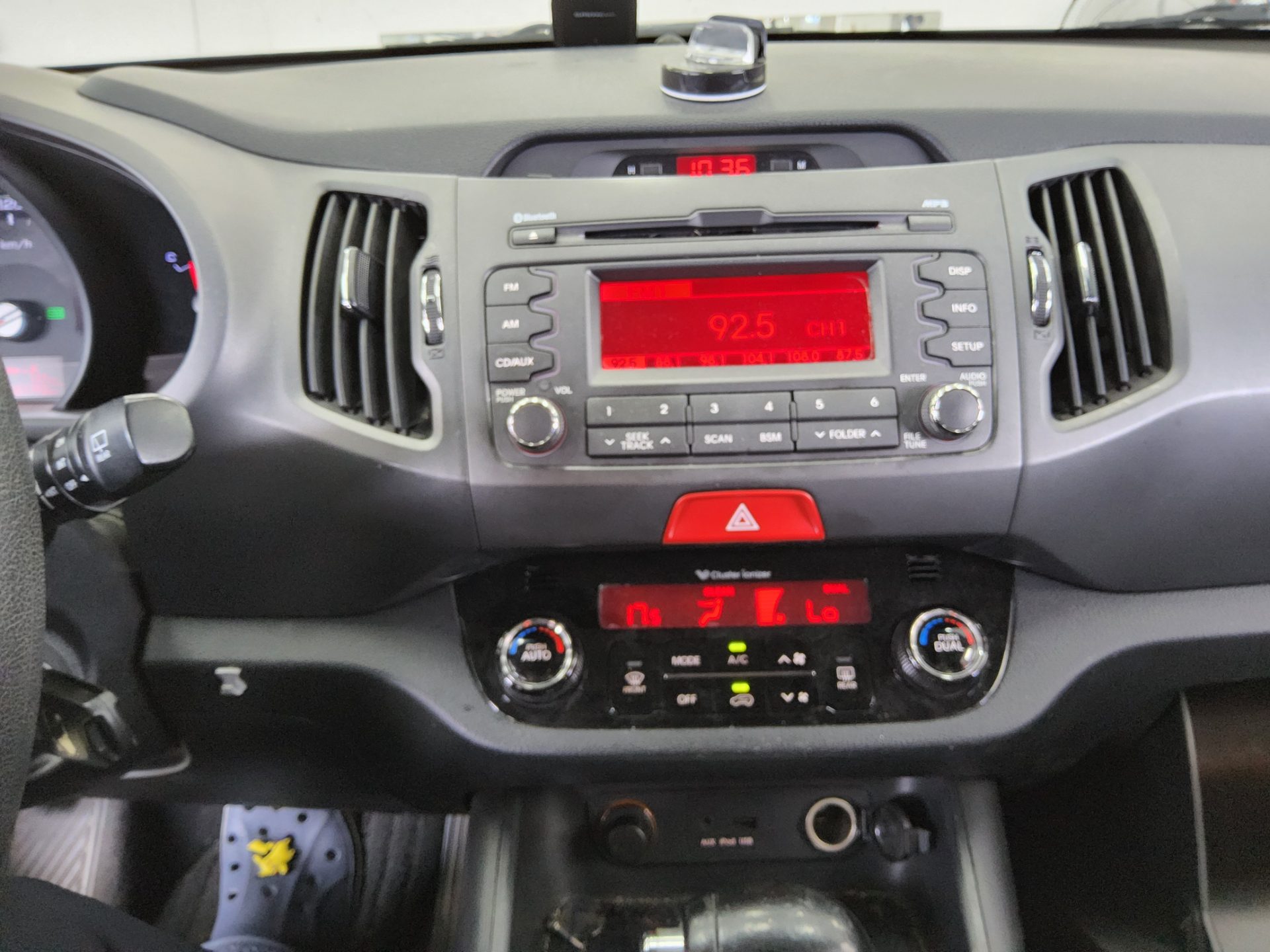 2011 - kia sportage