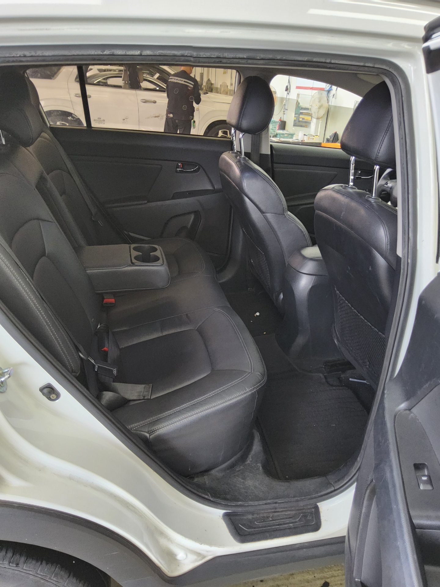 2011 - kia sportage