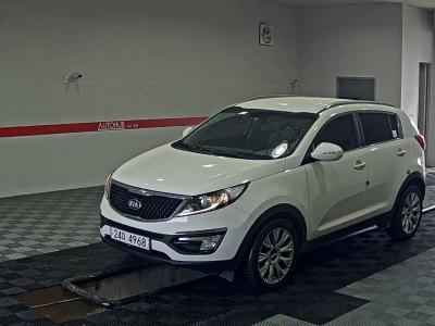 KIA SPORTAGE R