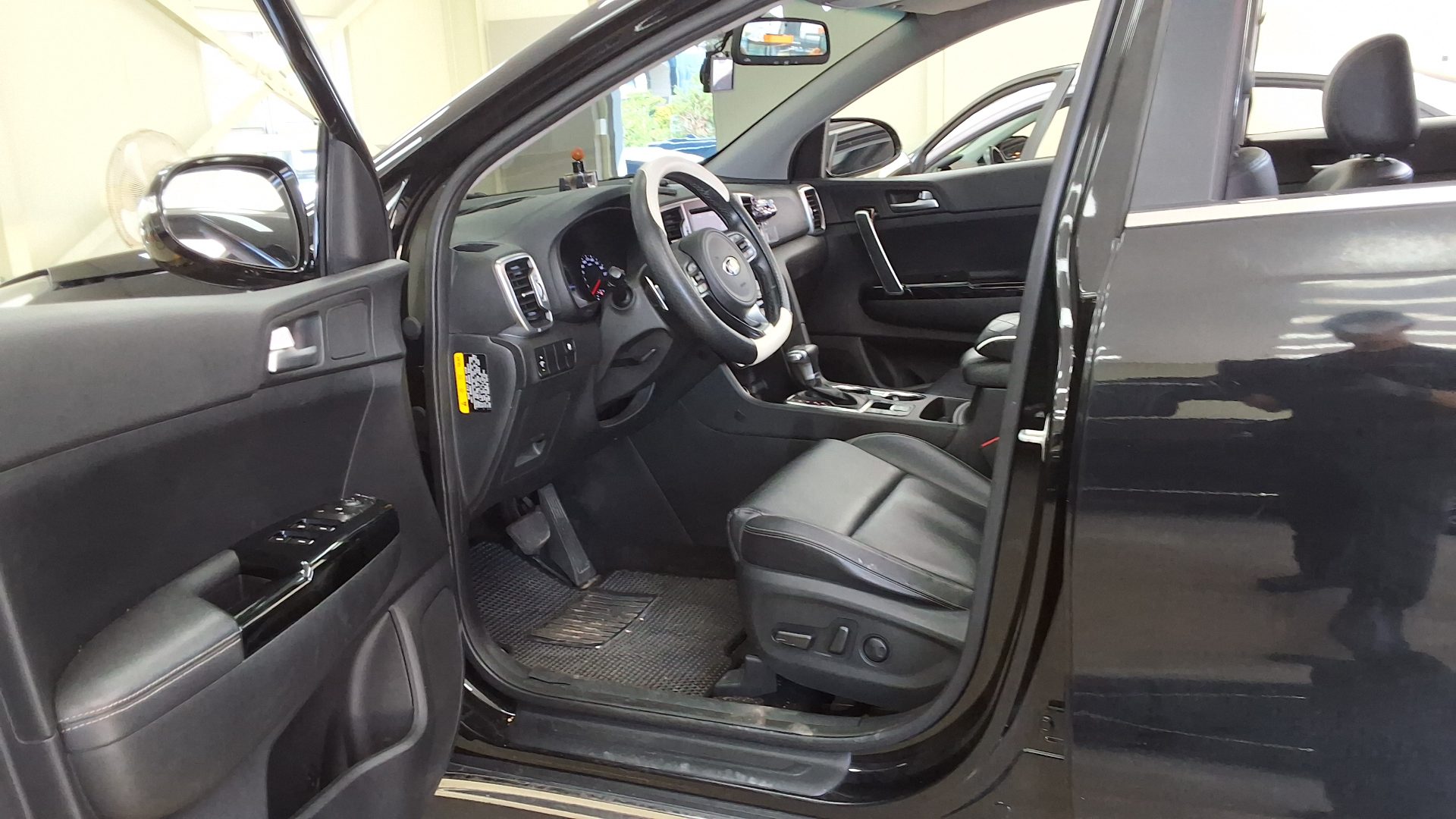 2016 - kia sportage