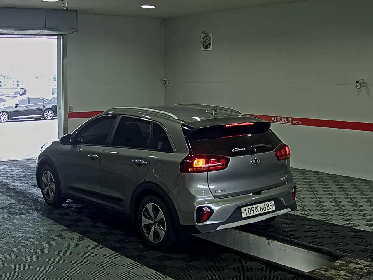 2020 - kia niro