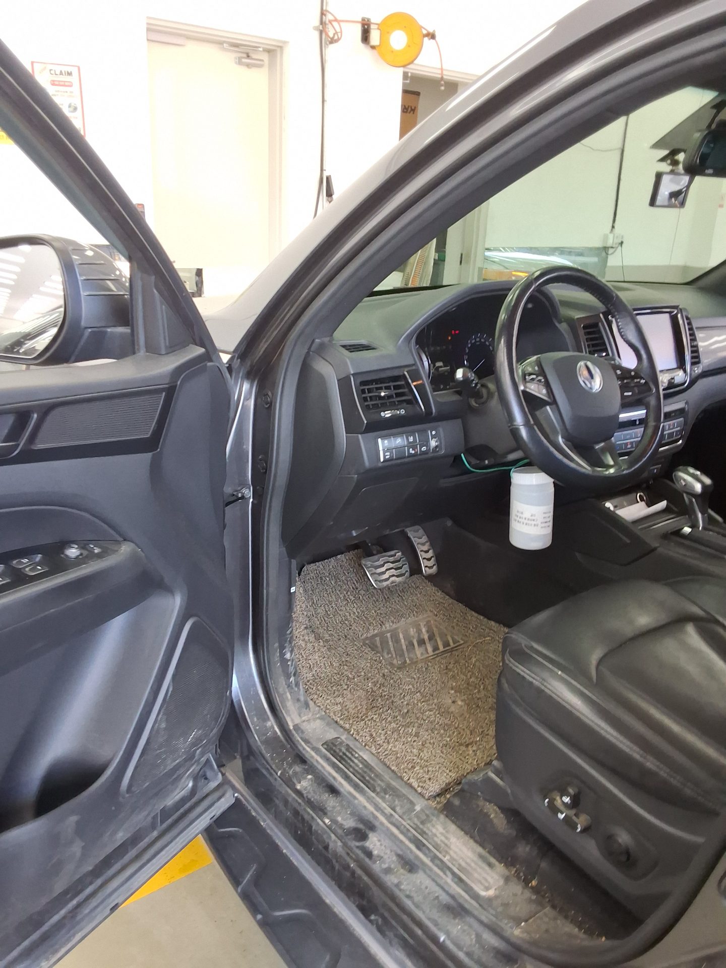 2021 - ssangyong rexton