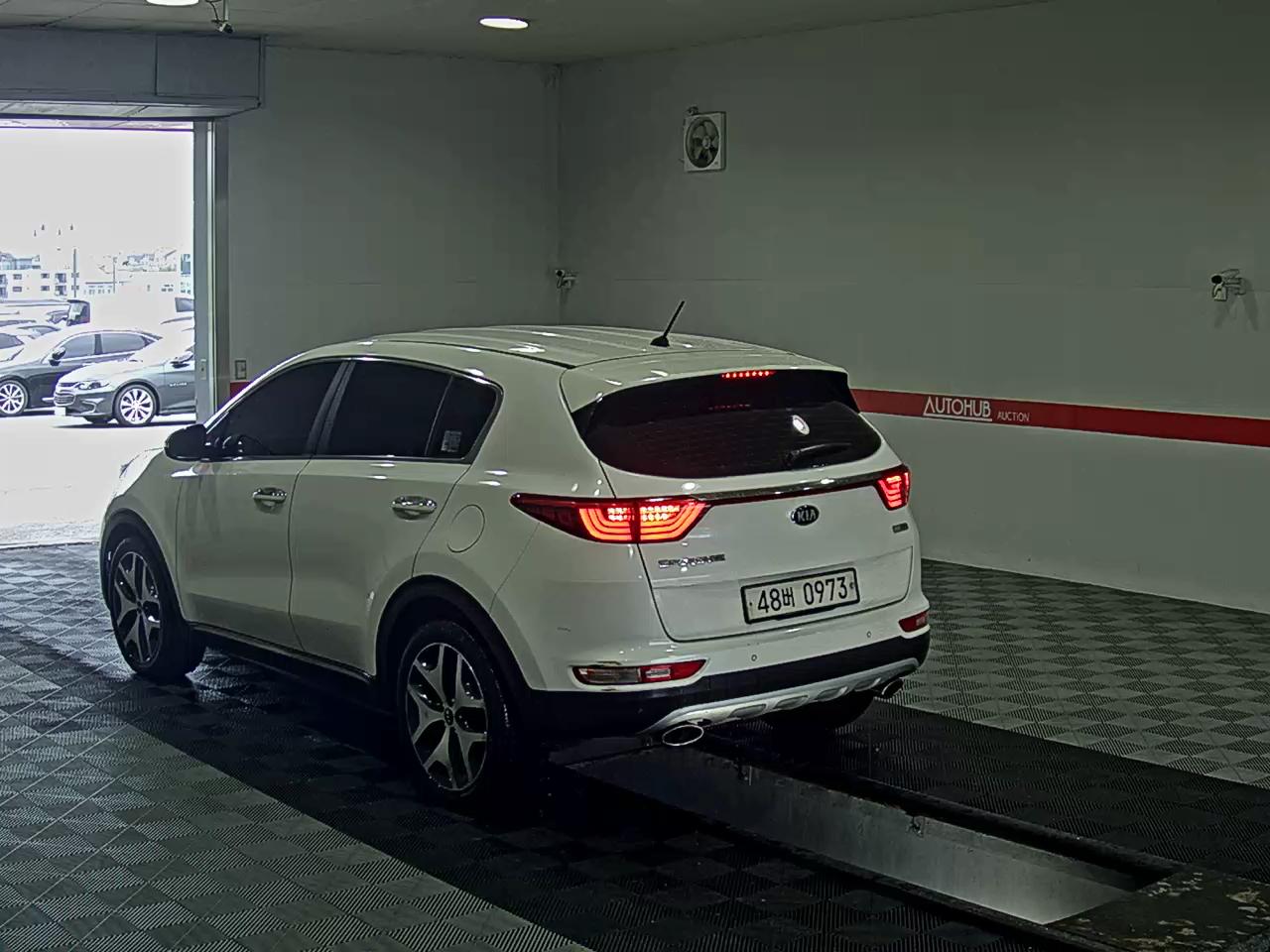 2016 - kia sportage