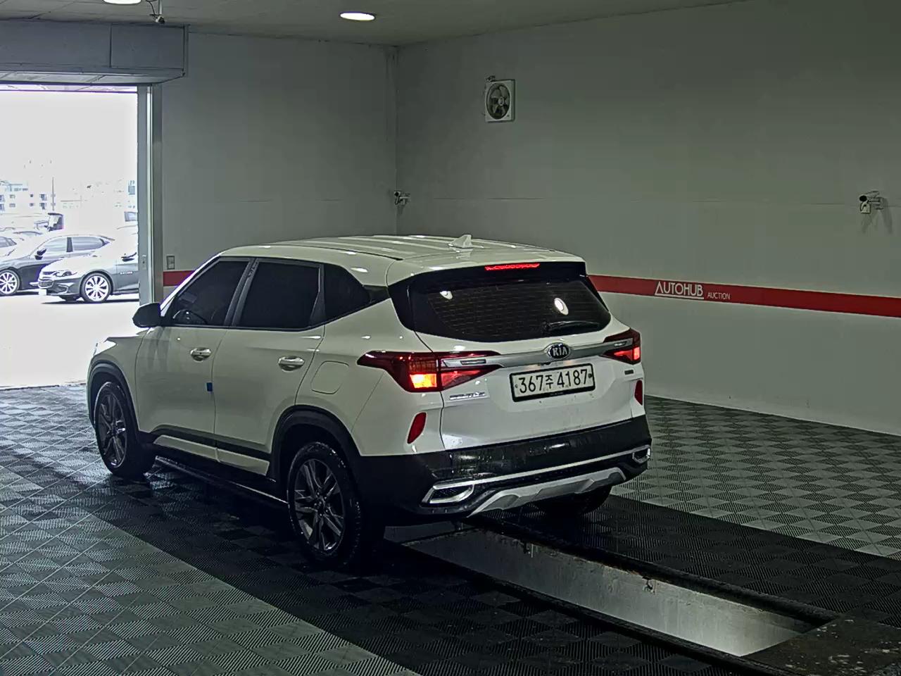 2020 - kia seltos
