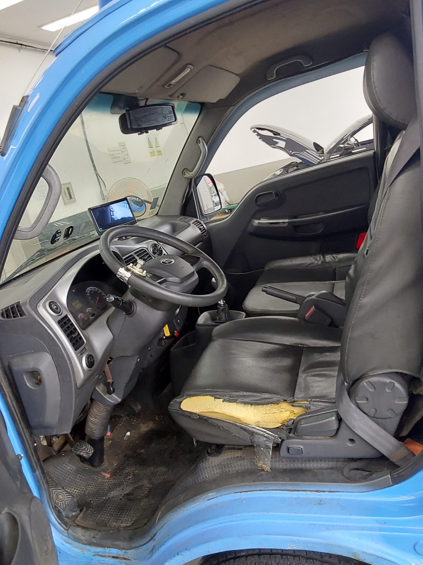 2016 - kia bongo