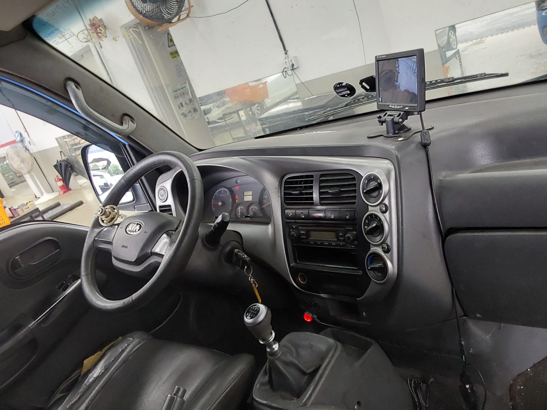 2016 - kia bongo