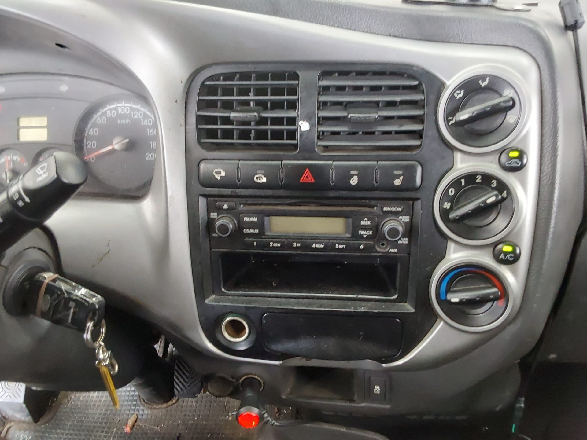 2016 - kia bongo