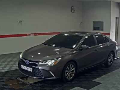 TOYOTA CAMRY (9TH GEN) XLE