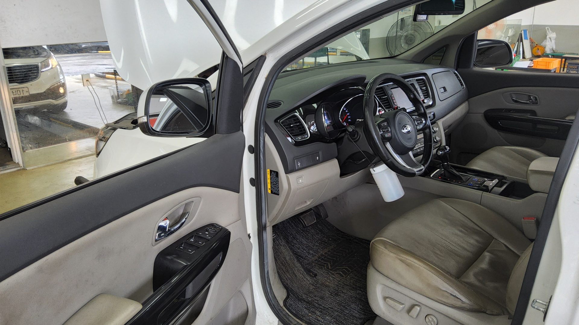 2016 - kia carnival