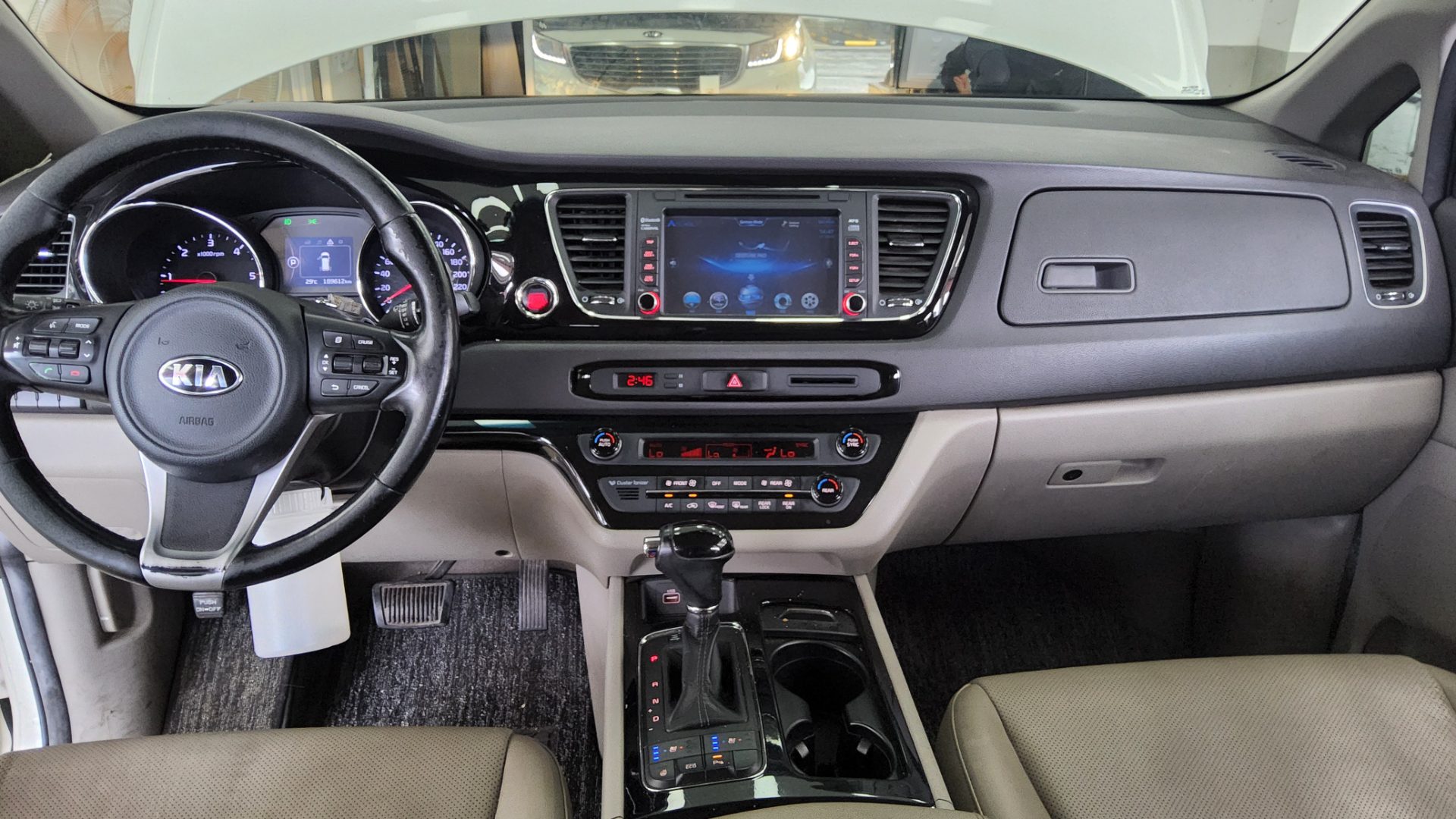2016 - kia carnival