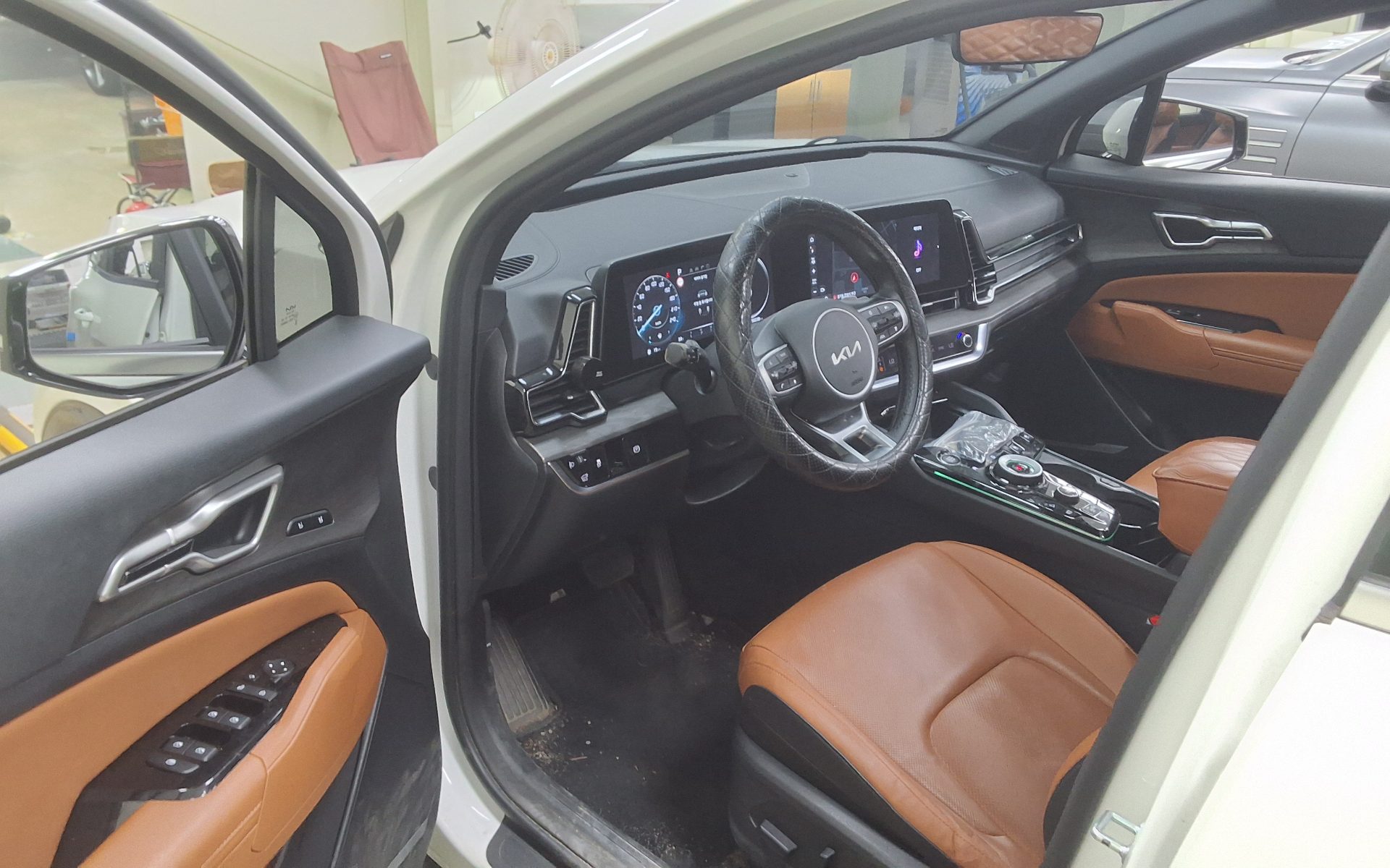 2022 - kia sportage
