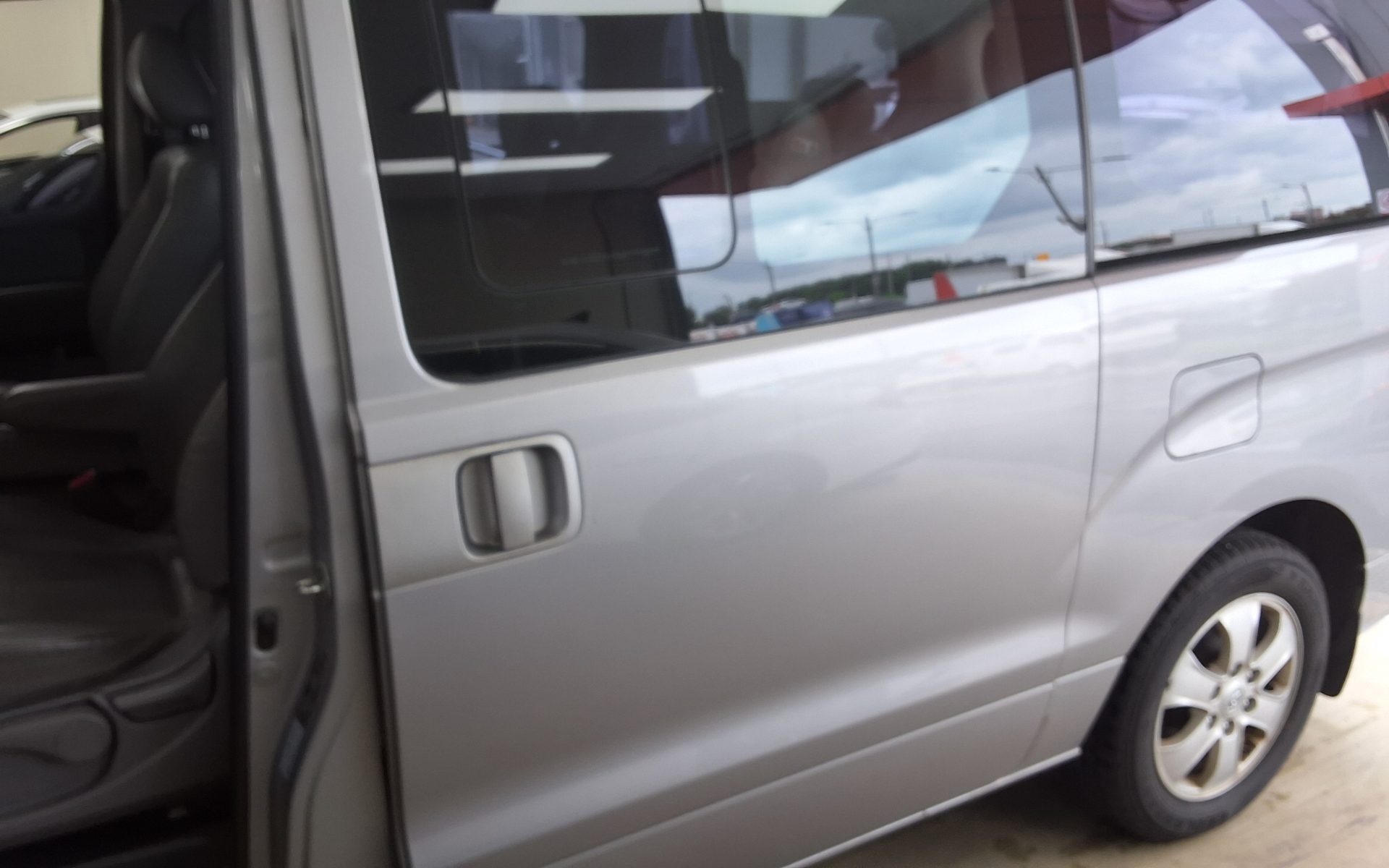 2016 - hyundai grand starex