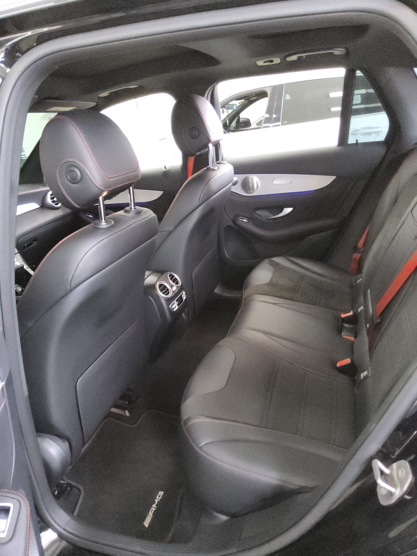 2021 - mercedes-benz glc 43