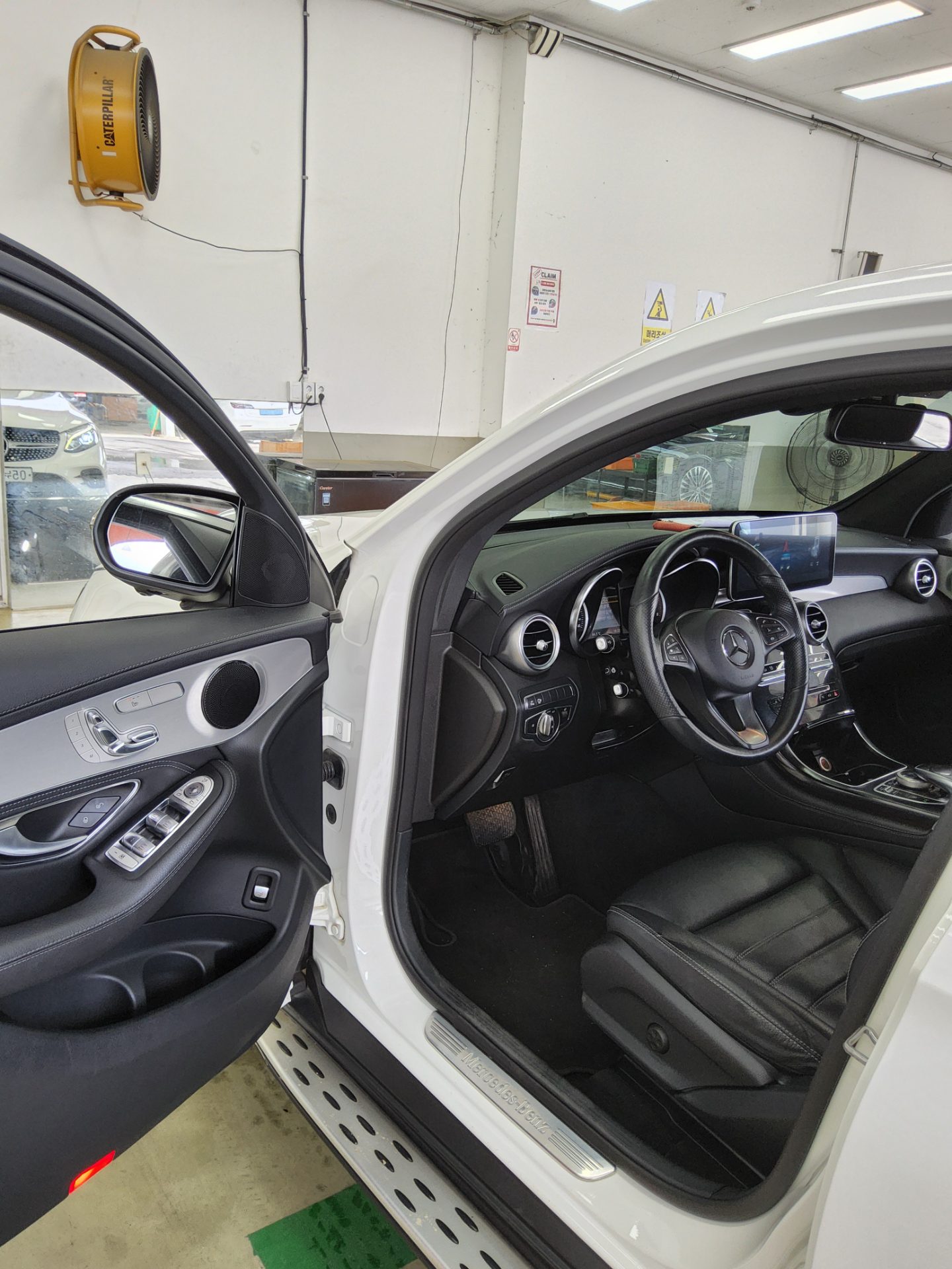 2018 - mercedes-benz glc 220d