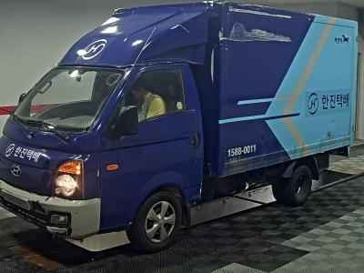 HYUNDAI PORTER II STANDARD CAB EXTRA WHEELBASE SUPER
