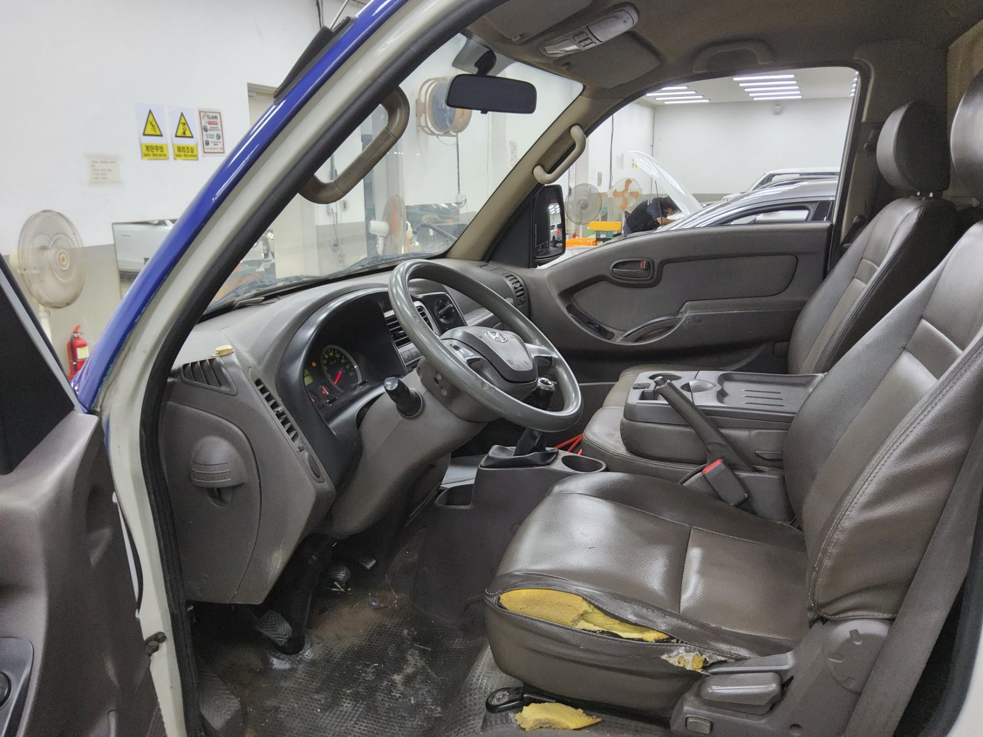 2016 - hyundai porter