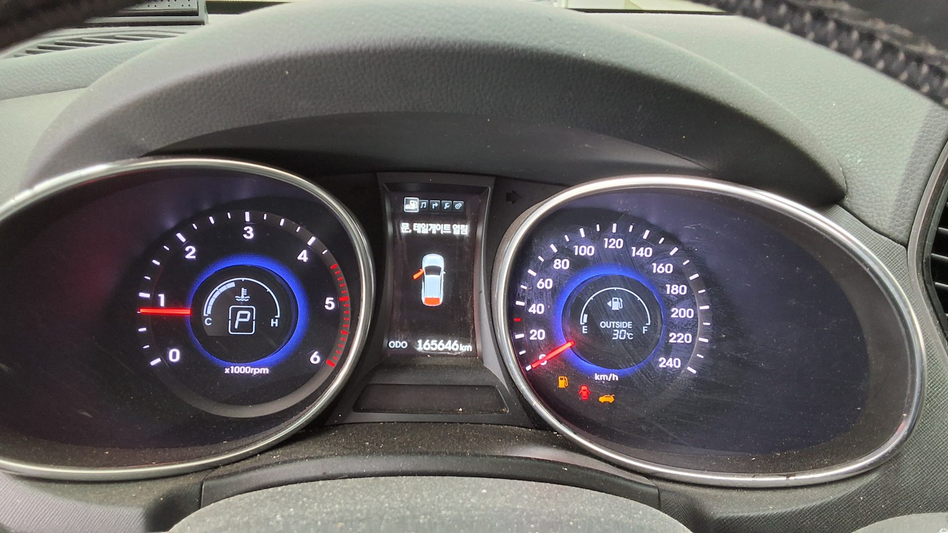 2016 - hyundai maxcruz