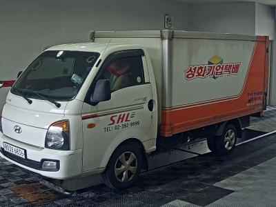 HYUNDAI PORTER II STANDARD CAB EXTRA WHEELBASE SUPER