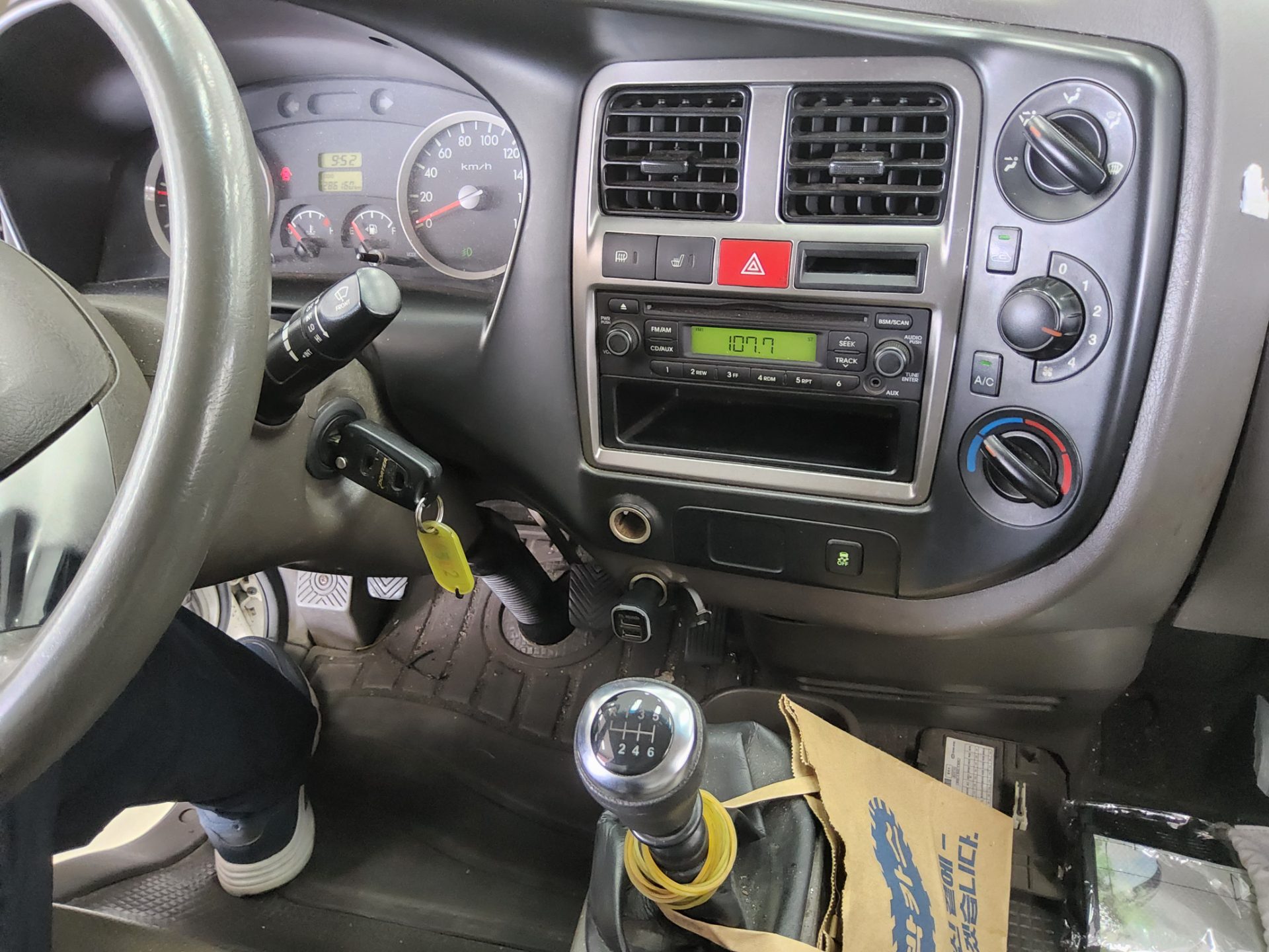 2016 - hyundai porter
