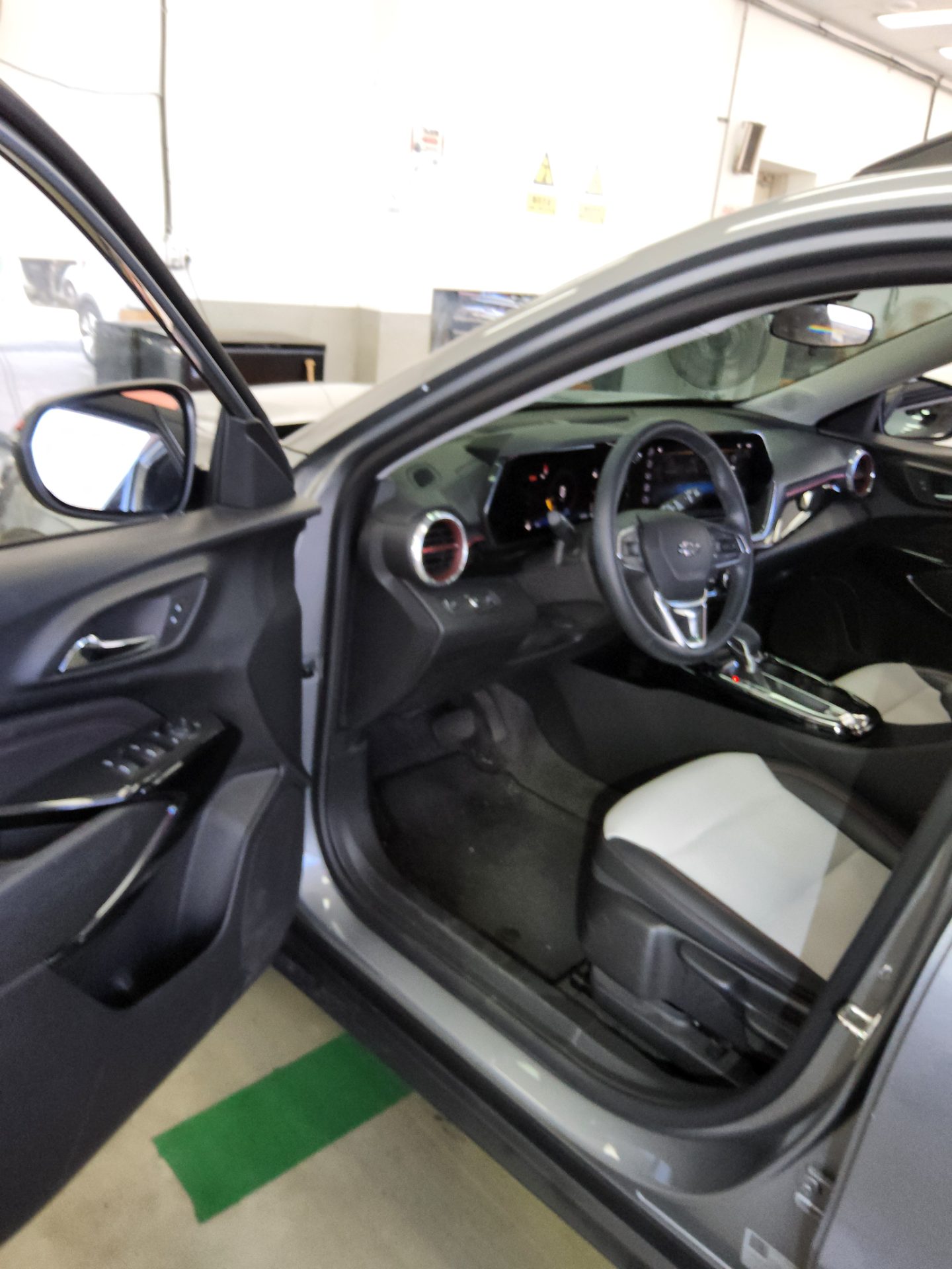 2025 - chevrolet trax