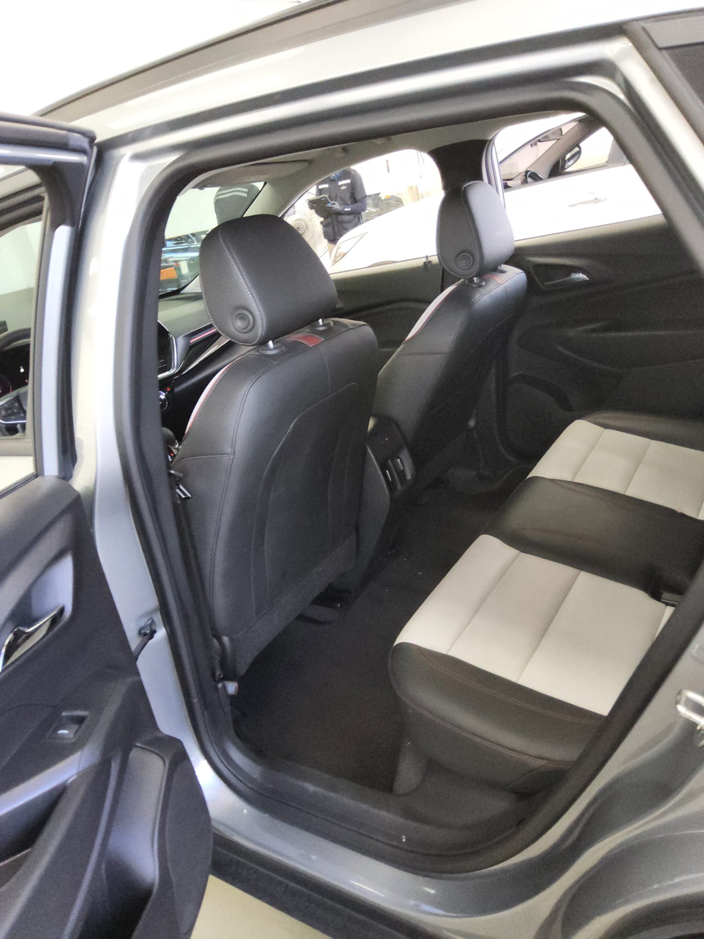 2025 - chevrolet trax