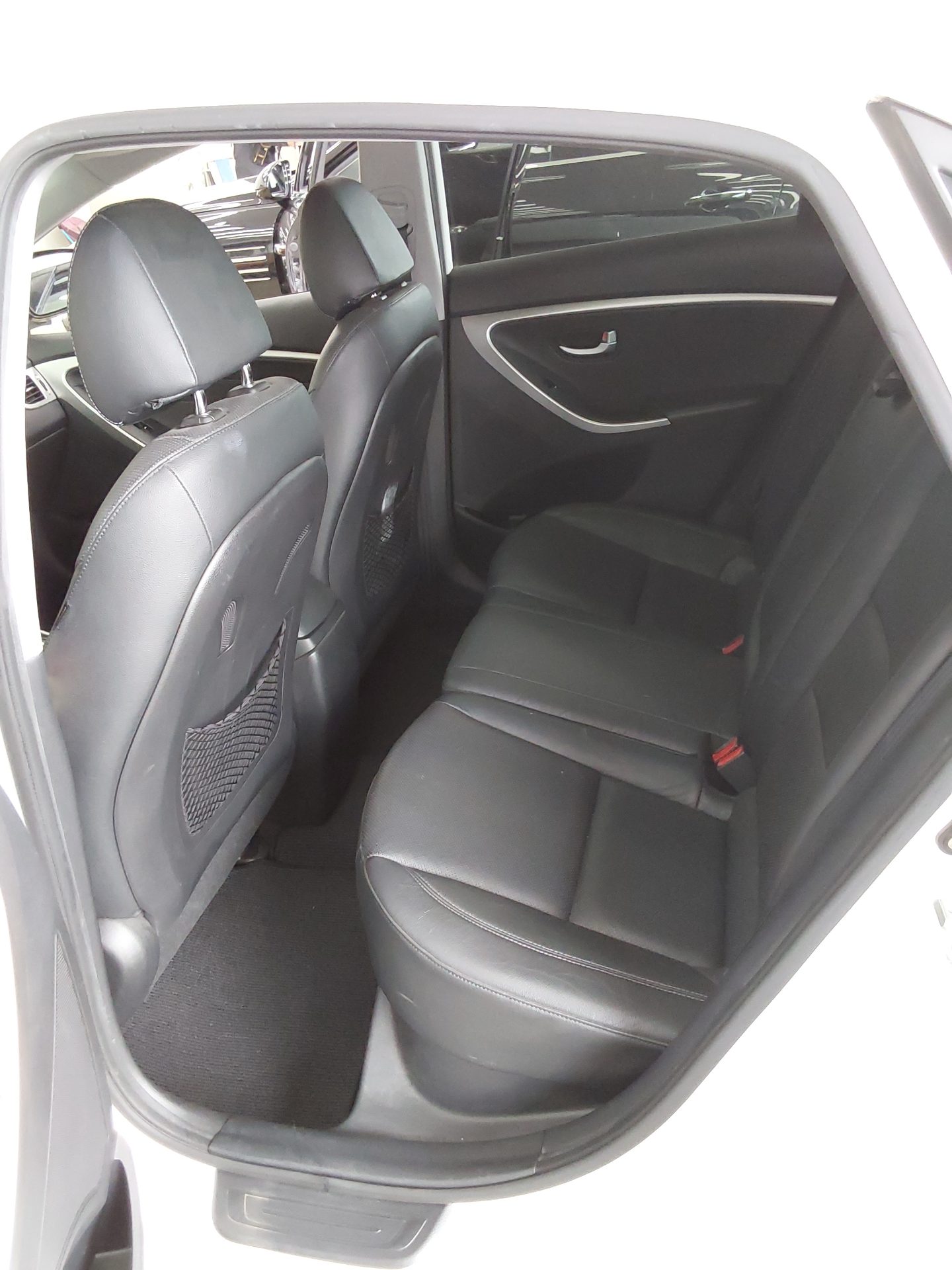 2014 - hyundai i30