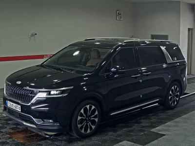 KIA CARNIVAL (KA4)