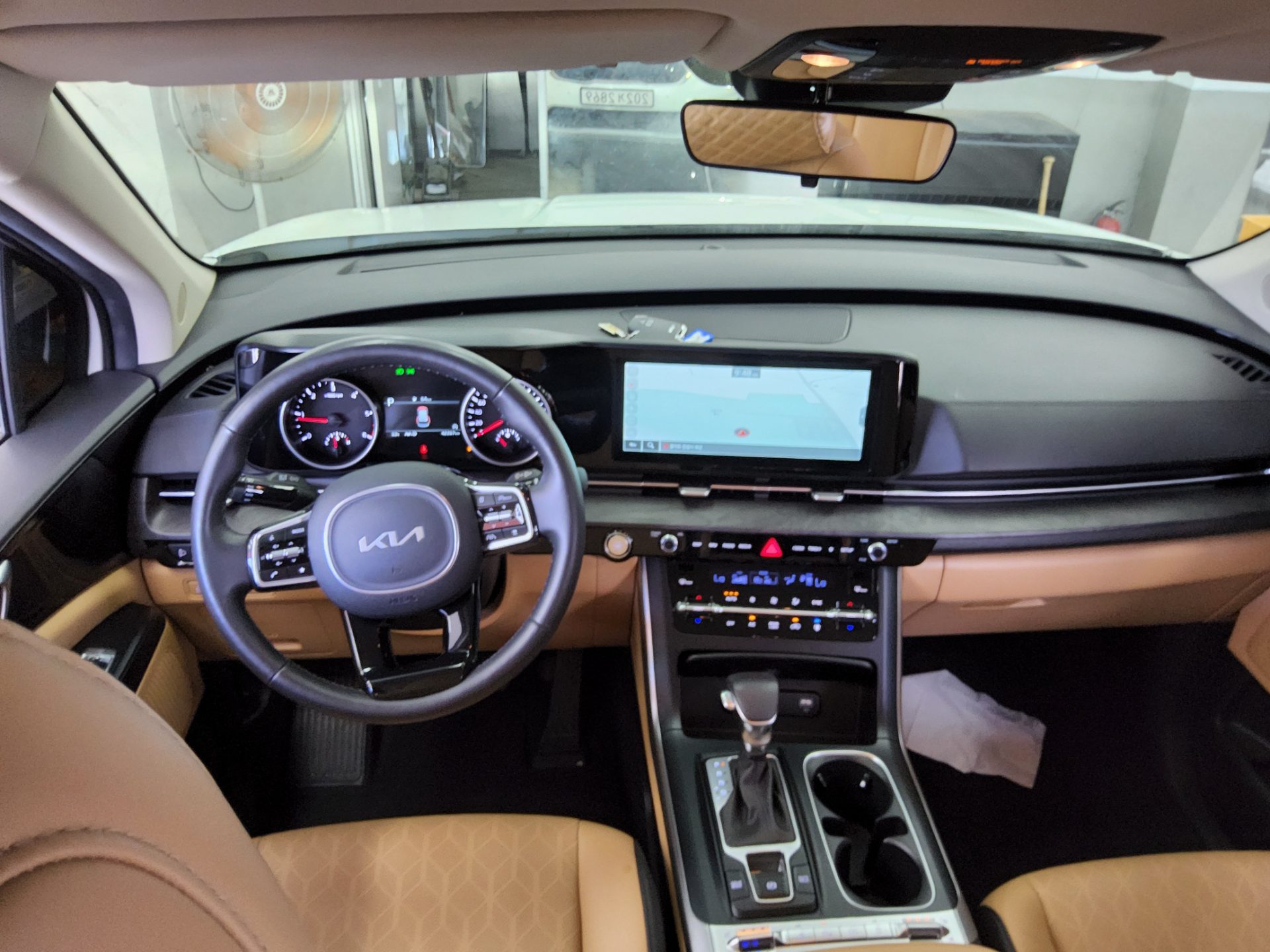 2023 - kia carnival