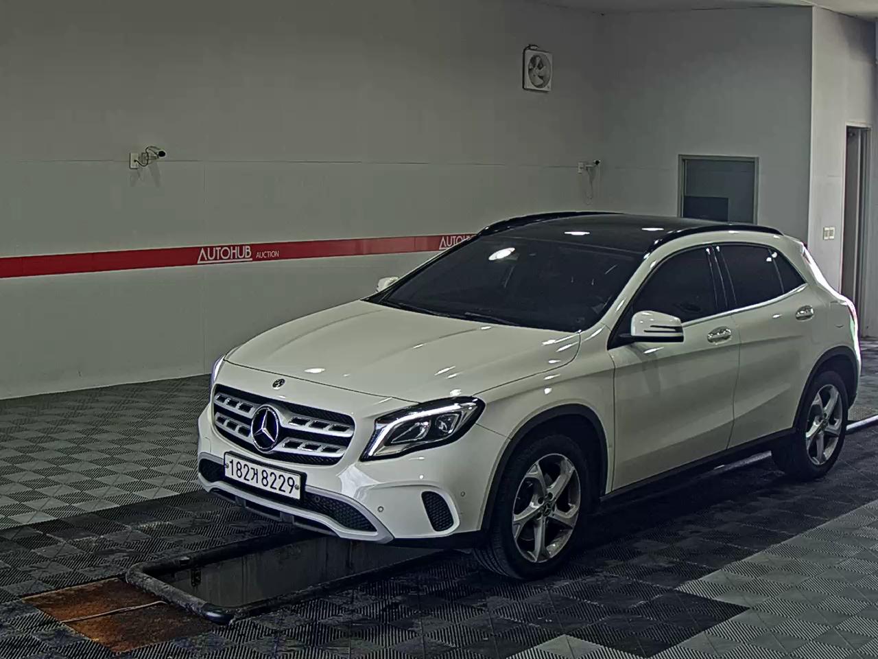 2018 - mercedes-benz gla 220