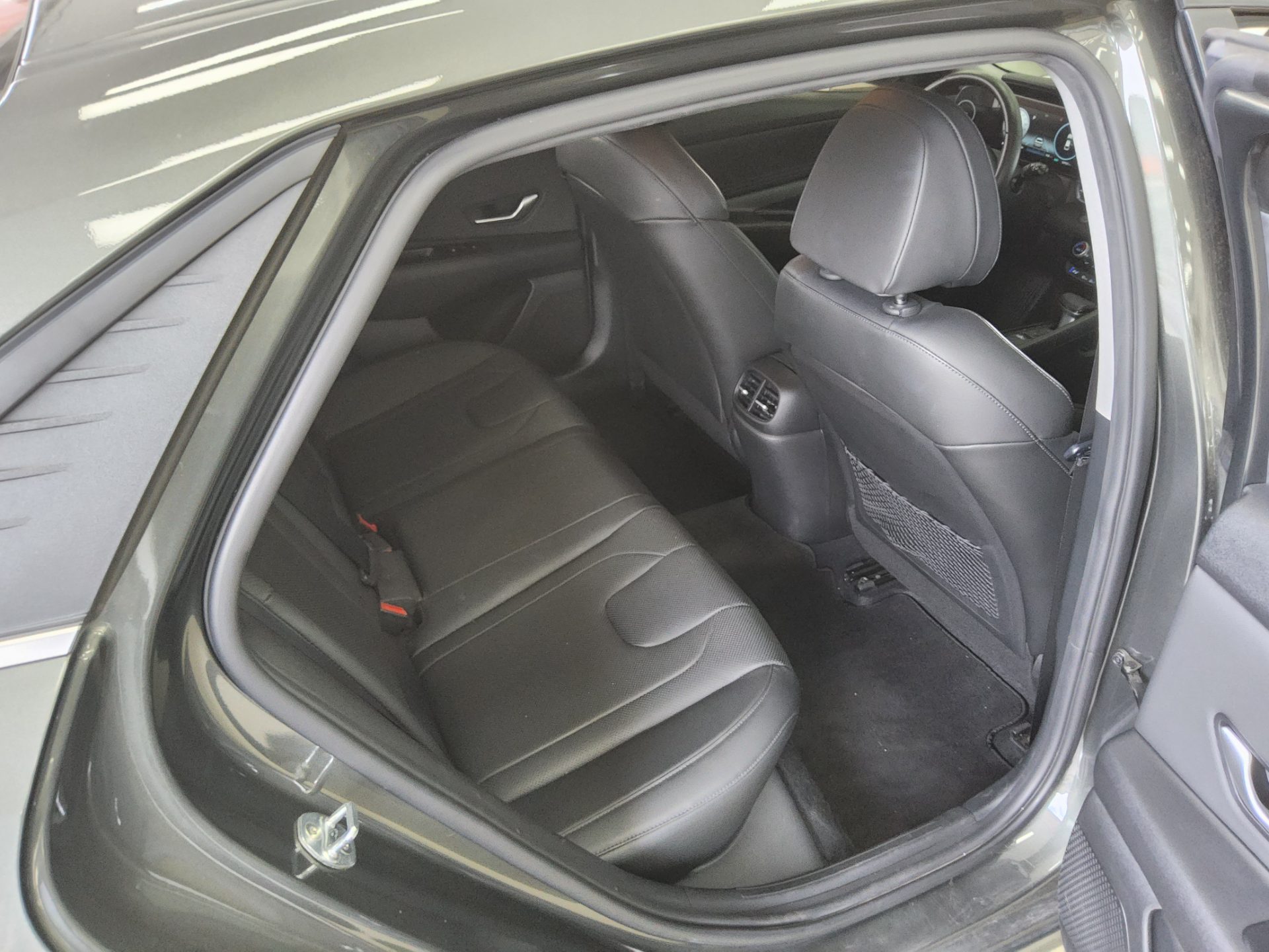 2021 - hyundai avante