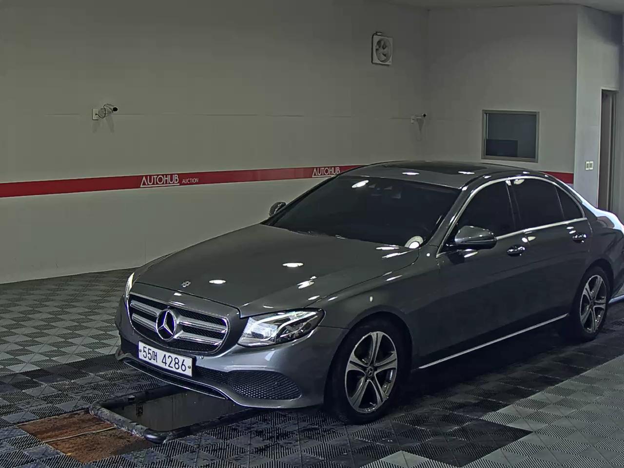 2018 - mercedes-benz e300