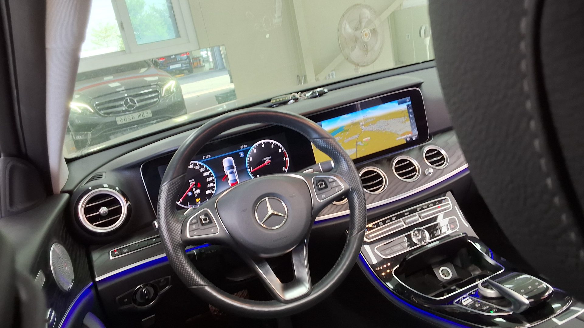 2018 - mercedes-benz e300