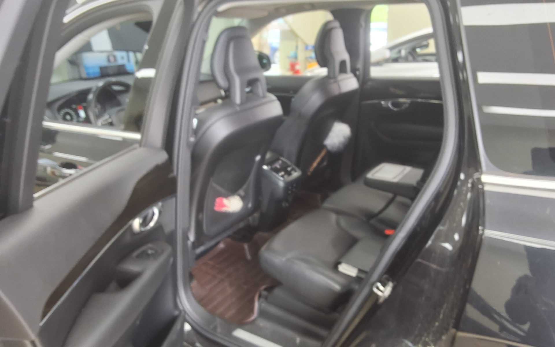 2017 - volvo xc90
