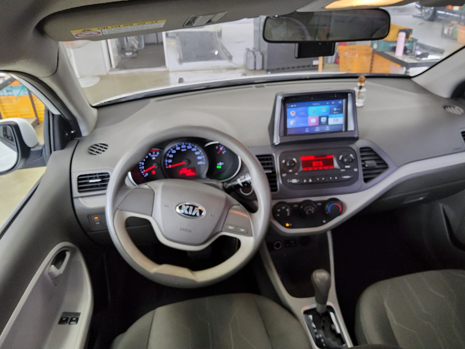 2016 - kia morning