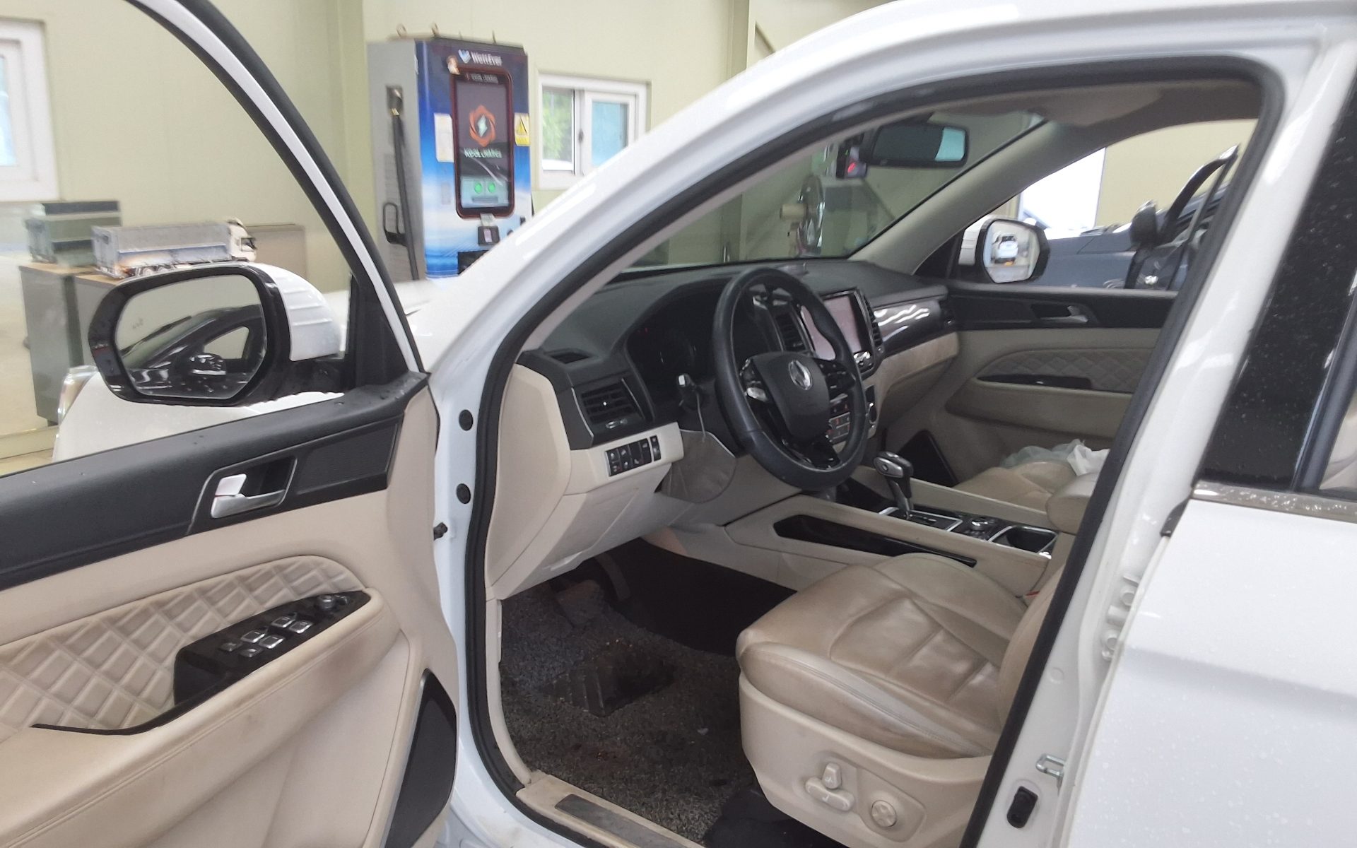 2020 - ssangyong rexton