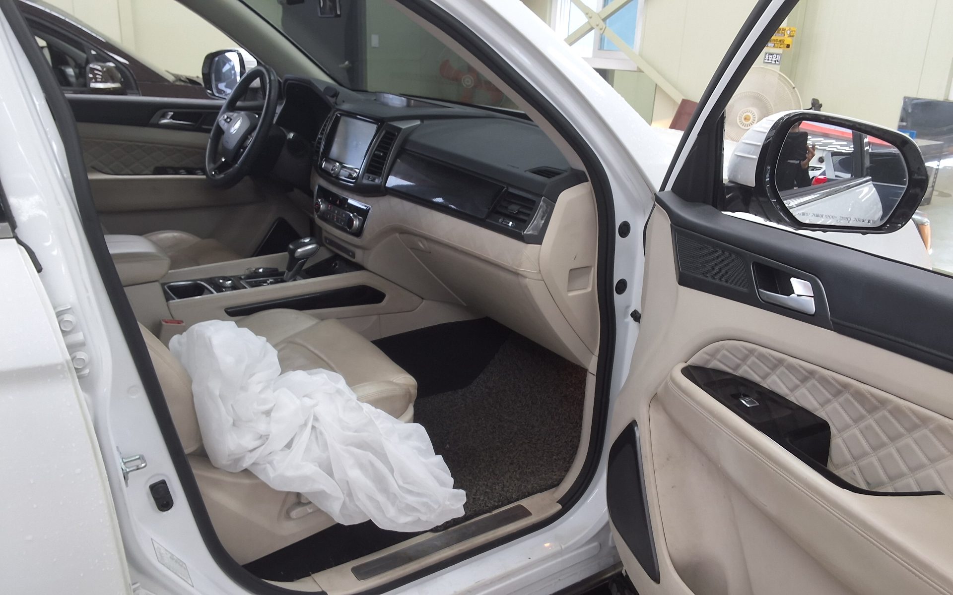 2020 - ssangyong rexton