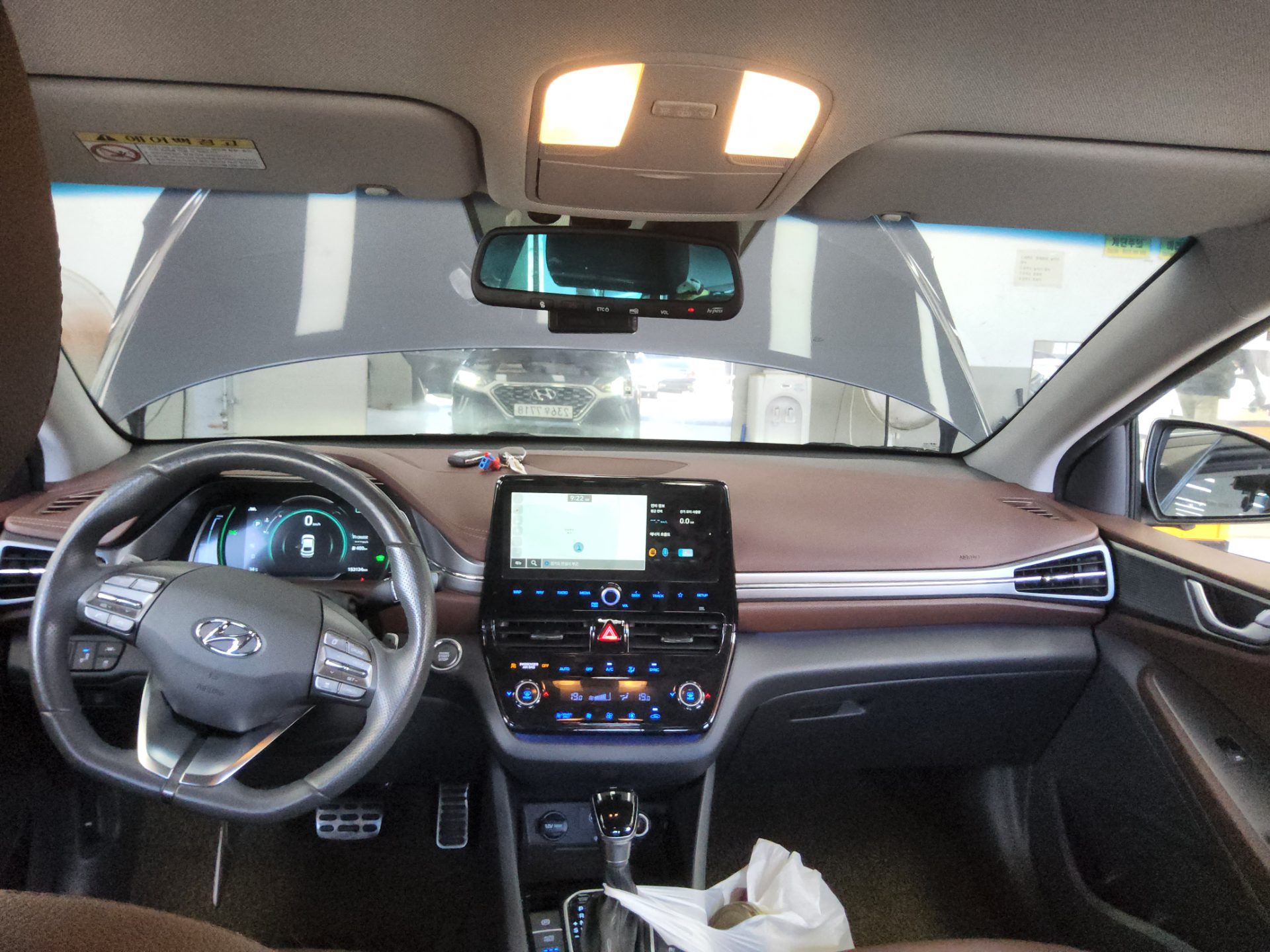 2020 - hyundai ioniq